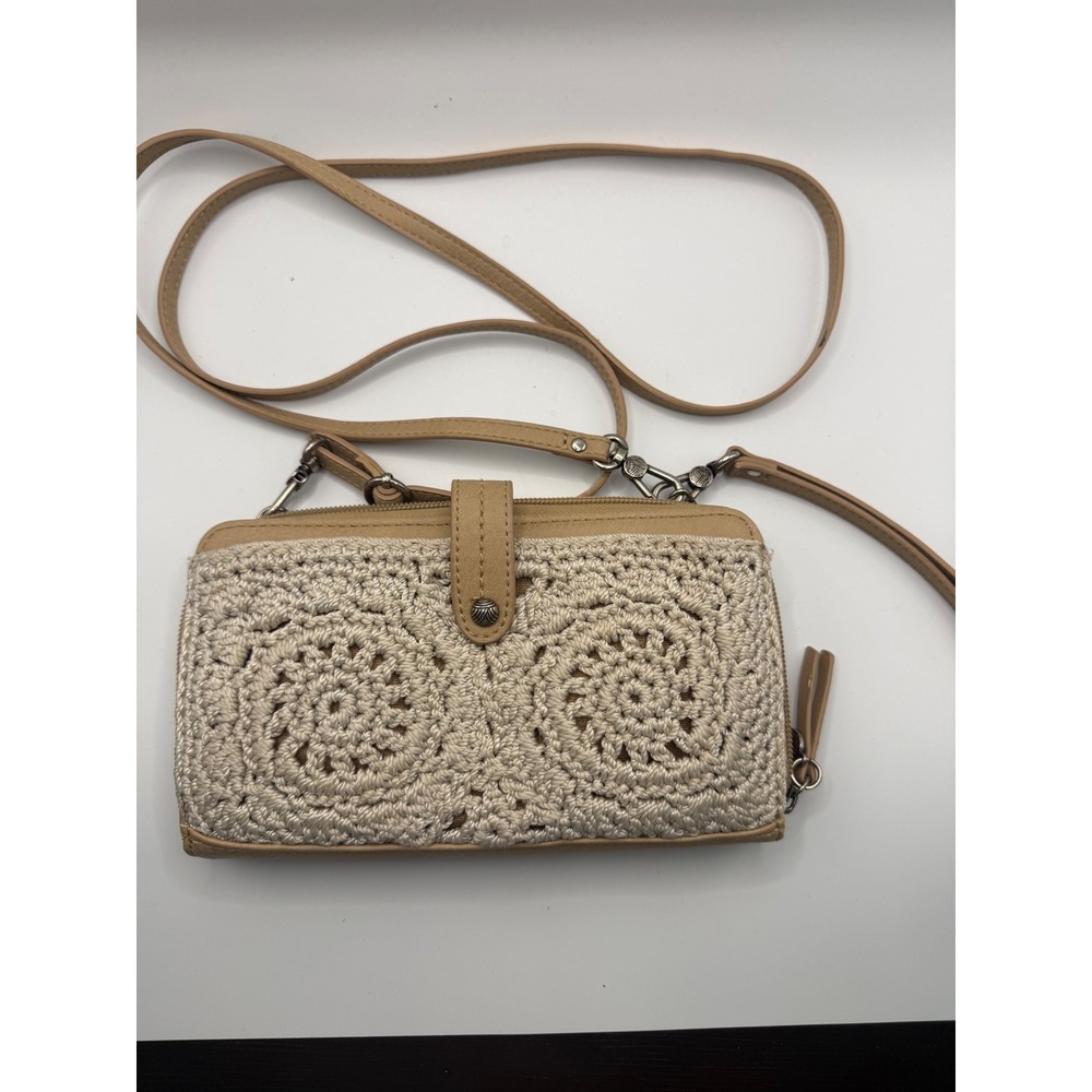 The Sak Iris Smartphone Crossbody Women OS Tan Good Crochet Vegan Leather Wallet